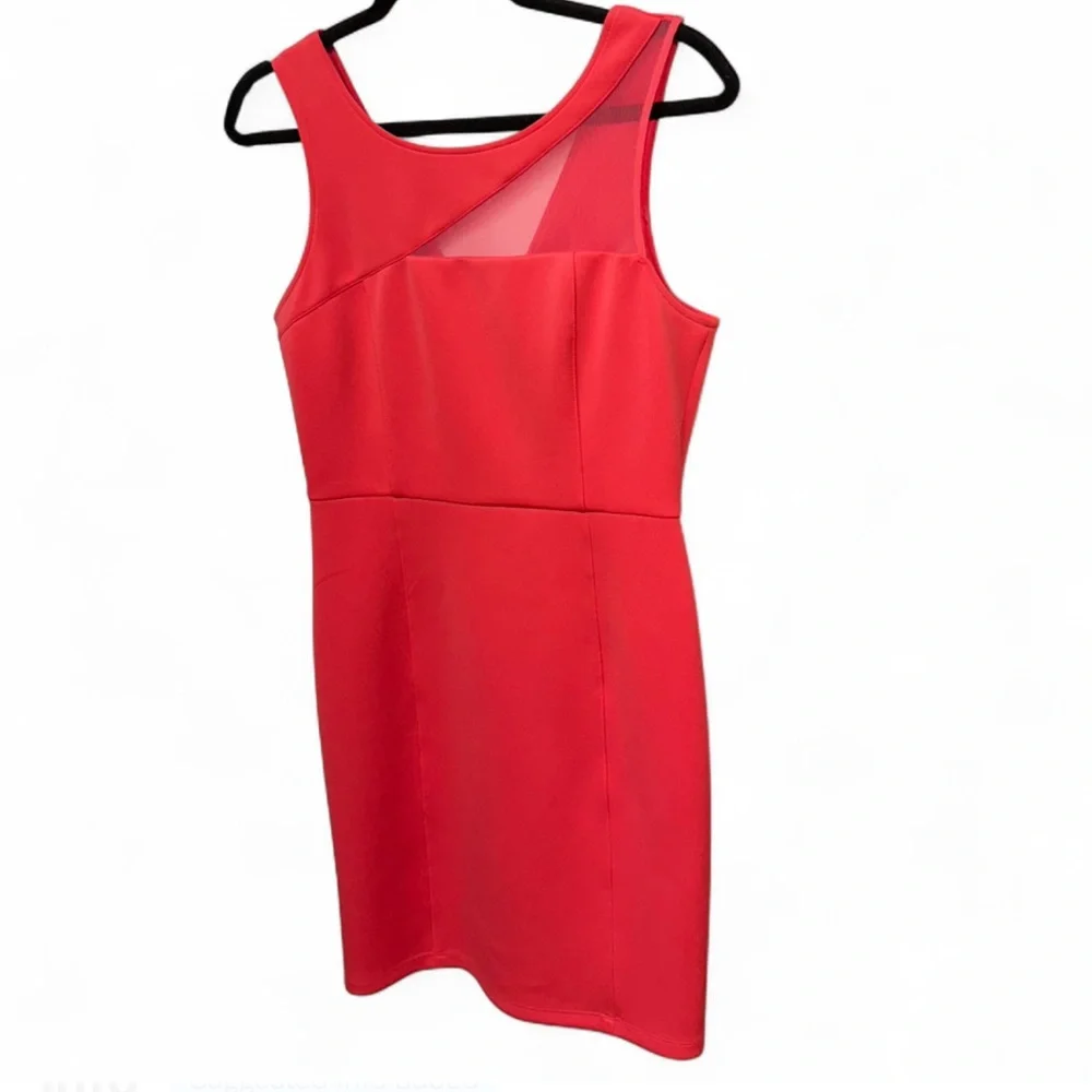 GUESS Red Mesh-Panel Bodycon Mini Dress - Picture 3 of 8